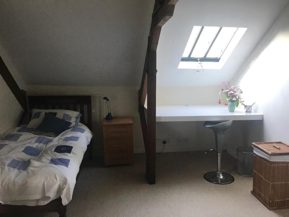 St Michaels House Bed & Breakfast Кредитън Екстериор снимка