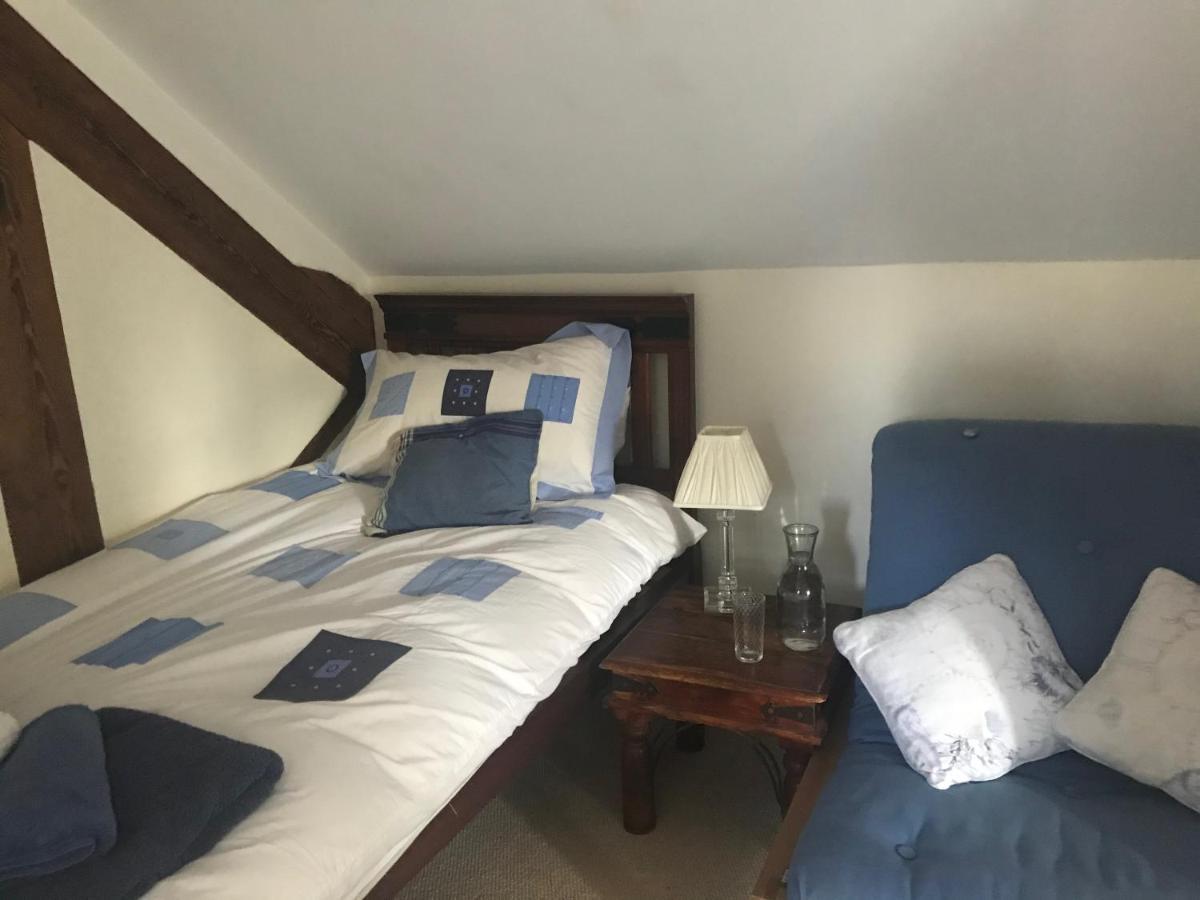 St Michaels House Bed & Breakfast Кредитън Екстериор снимка