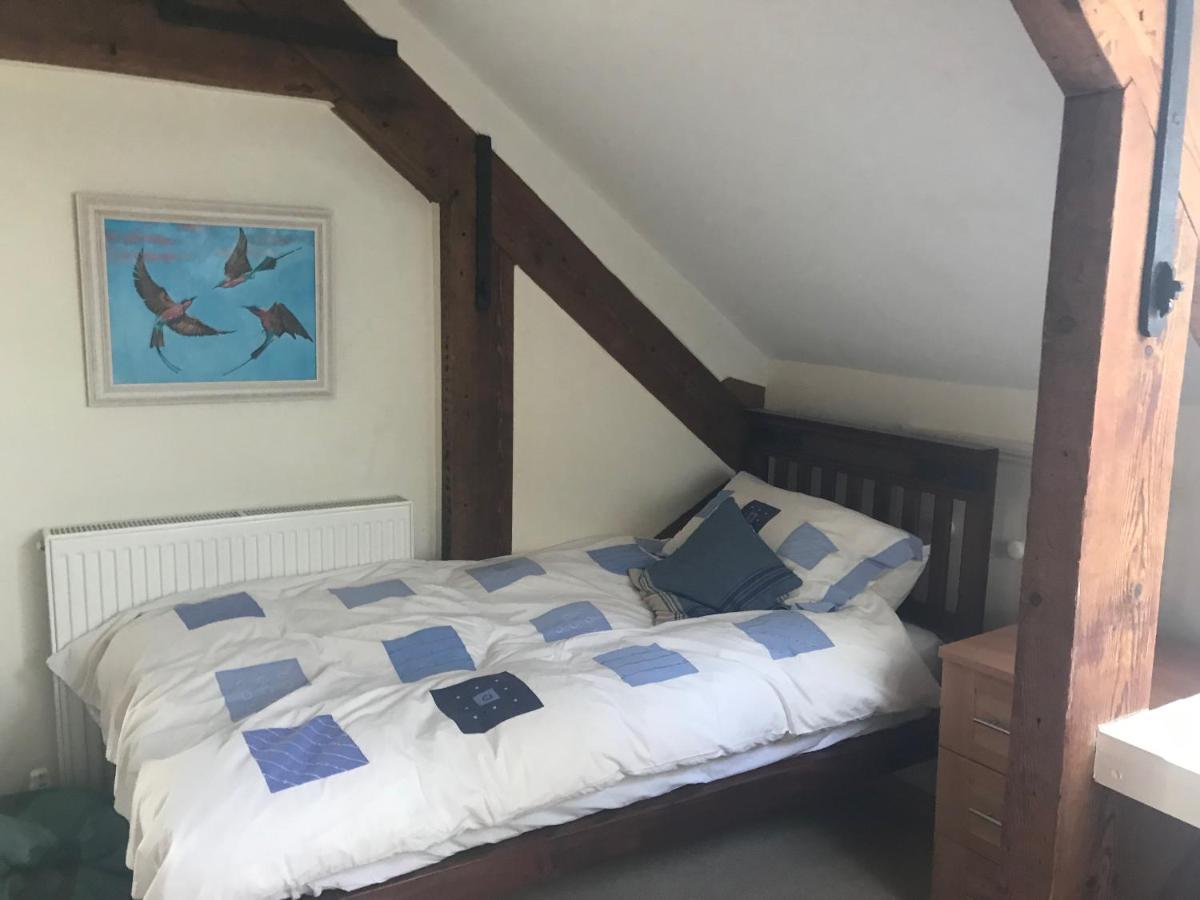 St Michaels House Bed & Breakfast Кредитън Екстериор снимка